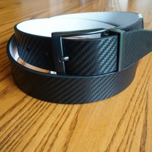 Nike Revesible black and white men's belt